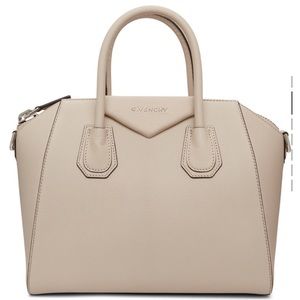 Givenchy Antigona Bag - Medium